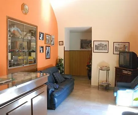 Vittoria Guest house *